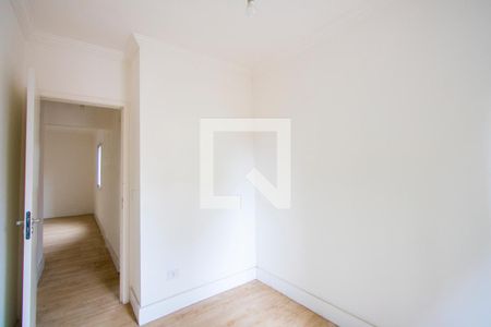 Quarto 2 de apartamento para alugar com 2 quartos, 55m² em Parque Industriario, Santo André