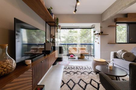 Sala de apartamento à venda com 2 quartos, 84m² em Vila Gumercindo, São Paulo