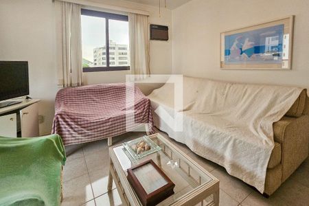 Sala de apartamento para alugar com 3 quartos, 140m² em Barra Funda, Guarujá