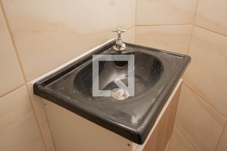 Banheiro de kitnet/studio para alugar com 1 quarto, 40m² em Vila Pereira Barreto, São Paulo