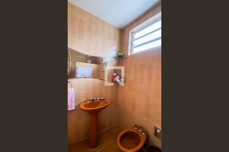 Banheiro da Suíte de casa à venda com 4 quartos, 223m² em Engenheiro Goulart, São Paulo