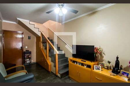 Sala de casa à venda com 4 quartos, 223m² em Engenheiro Goulart, São Paulo