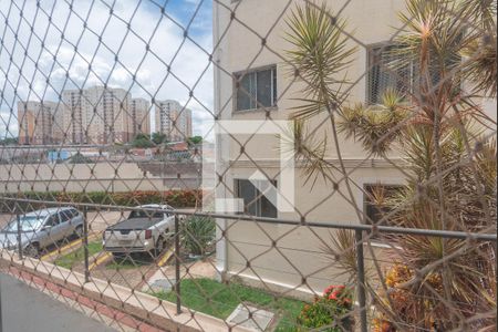 Vista da Sala de apartamento à venda com 2 quartos, 45m² em Vila Satúrnia, Campinas