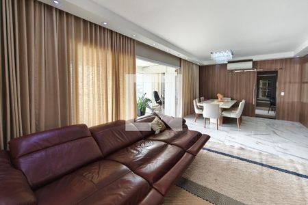 Sala de Estar de apartamento para alugar com 3 quartos, 247m² em Cambuí, Campinas