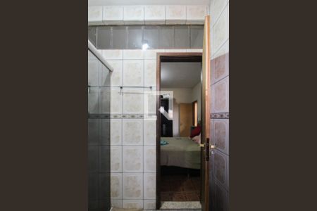 Banheiro da Suíte de casa para alugar com 2 quartos, 80m² em Itatiaia, Belo Horizonte