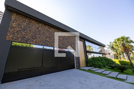 Fachada da Casa de casa de condomínio à venda com 4 quartos, 640m² em Alphaville Residencial Dois, Barueri