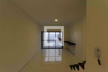 Cozinha de casa para alugar com 3 quartos, 140m² em Vila Carrão, São Paulo