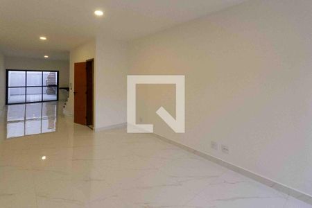 Sala de casa para alugar com 3 quartos, 140m² em Vila Carrão, São Paulo