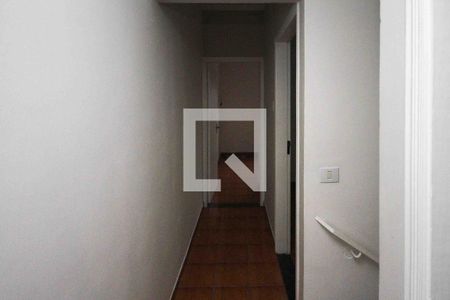 Corredor de casa para alugar com 3 quartos, 110m² em Jardim Aricanduva, São Paulo
