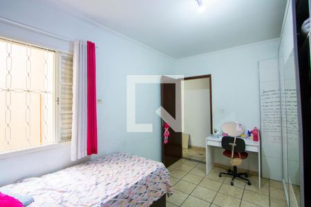 Quarto 2 de casa à venda com 3 quartos, 178m² em Vila Mazzei, Santo André