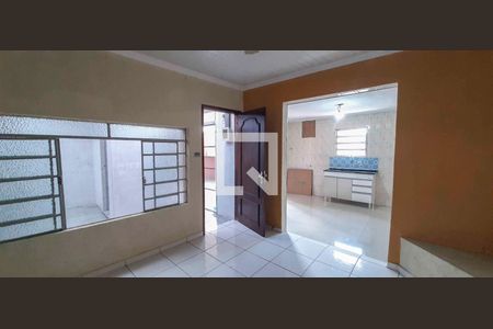 Casa para alugar com 3 quartos, 180m² em Aliança, Osasco