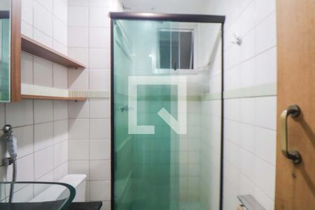 Banheiro de apartamento à venda com 2 quartos, 49m² em Jardim Monte Alegre, São Paulo