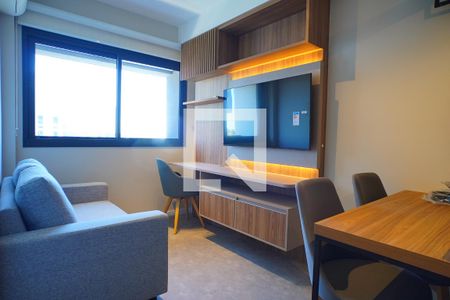 Sala_Cozinha de apartamento à venda com 1 quarto, 29m² em Boa Vista, Porto Alegre