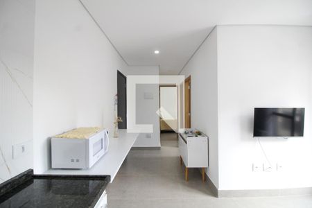 Sala/Cozinha de apartamento para alugar com 2 quartos, 38m² em Vila Invernada, São Paulo