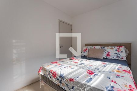 Quarto 1 de apartamento para alugar com 2 quartos, 41m² em Jardim Carvalho, Porto Alegre