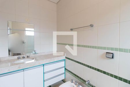 Banheiro da Suíte 1 de casa para alugar com 4 quartos, 230m² em Horto Florestal, São Paulo