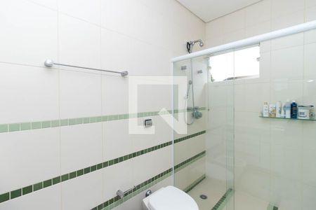 Banheiro da Suíte 1 de casa para alugar com 4 quartos, 230m² em Horto Florestal, São Paulo