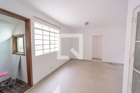 Sala de casa para alugar com 2 quartos, 110m² em Vila Granada, São Paulo