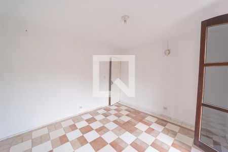 Quarto 1 de casa para alugar com 2 quartos, 110m² em Vila Granada, São Paulo