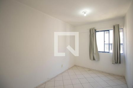 Quarto 2 de apartamento para alugar com 2 quartos, 43m² em Colubandê, São Gonçalo