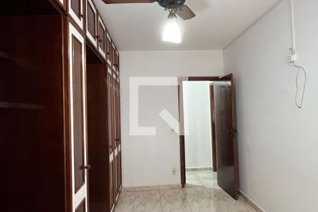 Quarto de apartamento para alugar com 3 quartos, 138m² em Campo Grande, Santos