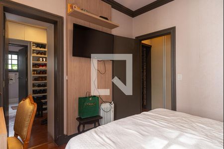 Suíte de casa para alugar com 4 quartos, 230m² em Bela Vista, São Paulo