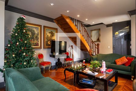 Sala de casa para alugar com 4 quartos, 230m² em Bela Vista, São Paulo