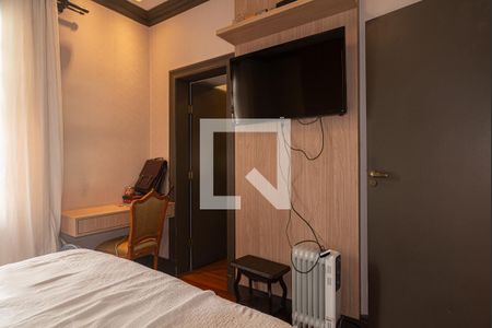 Suíte de casa para alugar com 4 quartos, 230m² em Bela Vista, São Paulo