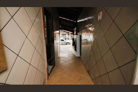 Quintal de casa para alugar com 2 quartos, 166m² em Maracanã, Praia Grande