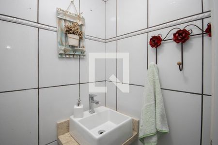 Banheiro de apartamento à venda com 2 quartos, 57m² em Jardim Julieta, São Paulo