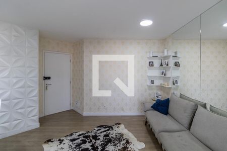 Sala/Cozinha/Área de Serviço de apartamento à venda com 2 quartos, 52m² em Chácara Cruzeiro do Sul, São Paulo