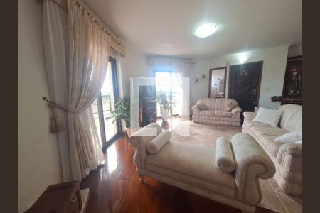 Apartamento para alugar com 4 quartos, 210m² em Centro, Suzano
