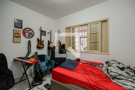 Quarto 2 de casa à venda com 3 quartos, 131m² em Chácara Agrindus, Taboão da Serra