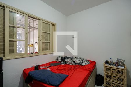 Quarto 2 de casa à venda com 3 quartos, 131m² em Chácara Agrindus, Taboão da Serra