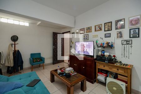 Sala de casa à venda com 3 quartos, 131m² em Chácara Agrindus, Taboão da Serra