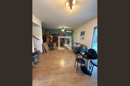 Sala de casa de condomínio para alugar com 3 quartos, 198m² em Residencial Barão do Café, Campinas