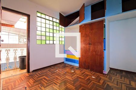 Quarto de casa para alugar com 6 quartos, 270m² em São Pedro, Belo Horizonte