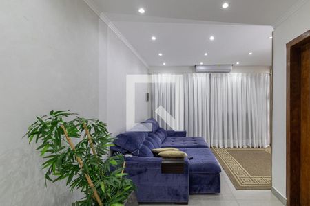 Sala e Cozinha de casa à venda com 3 quartos, 220m² em Vila Talarico, São Paulo