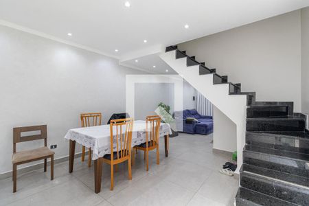 Sala e Cozinha de casa à venda com 3 quartos, 220m² em Vila Talarico, São Paulo