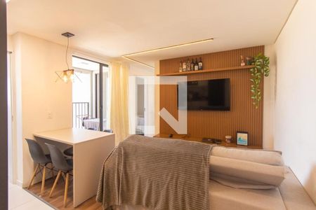 Sala de apartamento para alugar com 2 quartos, 40m² em Pinheirinho, Curitiba
