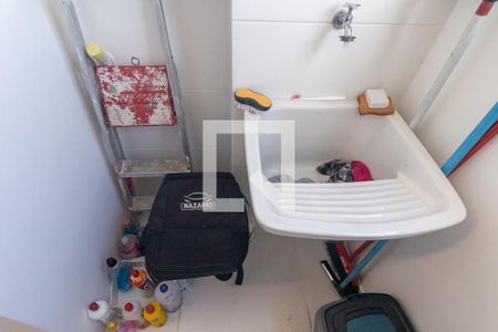 Área de Serviço de apartamento para alugar com 2 quartos, 40m² em Pinheirinho, Curitiba