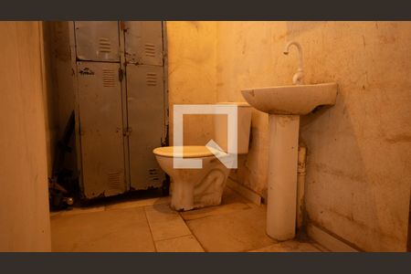 Banheiro 1 de casa para alugar com 2 quartos, 500m² em Cursino, São Paulo