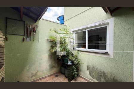 Casa à venda com 3 quartos, 114m² em Campo Grande, São Paulo
