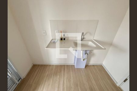Cozinha de apartamento à venda com 1 quarto, 30m² em Vila Ernesto, São Paulo