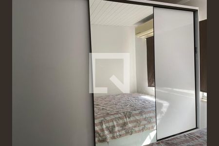 Casa de Condomínio para alugar com 4 quartos, 120m² em Stella Maris, Salvador