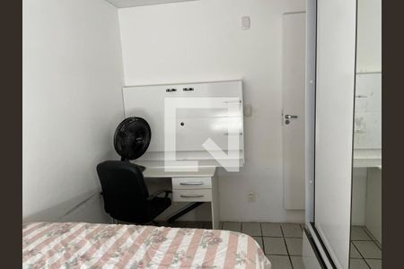 Casa de Condomínio para alugar com 4 quartos, 120m² em Stella Maris, Salvador