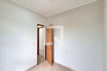 Quarto 1 de casa para alugar com 3 quartos, 100m² em Jardim Florence, Campinas