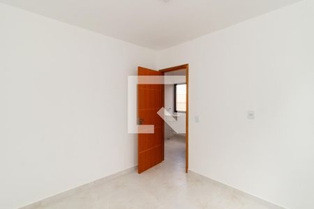 Quarto de casa de condomínio para alugar com 2 quartos, 41m² em Vila Isolina Mazzei, São Paulo