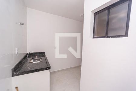 Sala/Cozinha de apartamento para alugar com 2 quartos, 41m² em Vila Isolina Mazzei, São Paulo