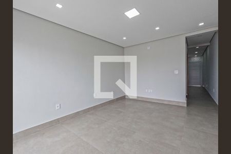 Casa à venda com 2 quartos, 88m² em Vila Jaguara, São Paulo